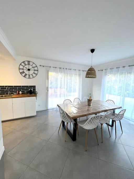 Villa Victoria #8 Persons #3 Bedrooms #terrace # Garage - Calm And Clim