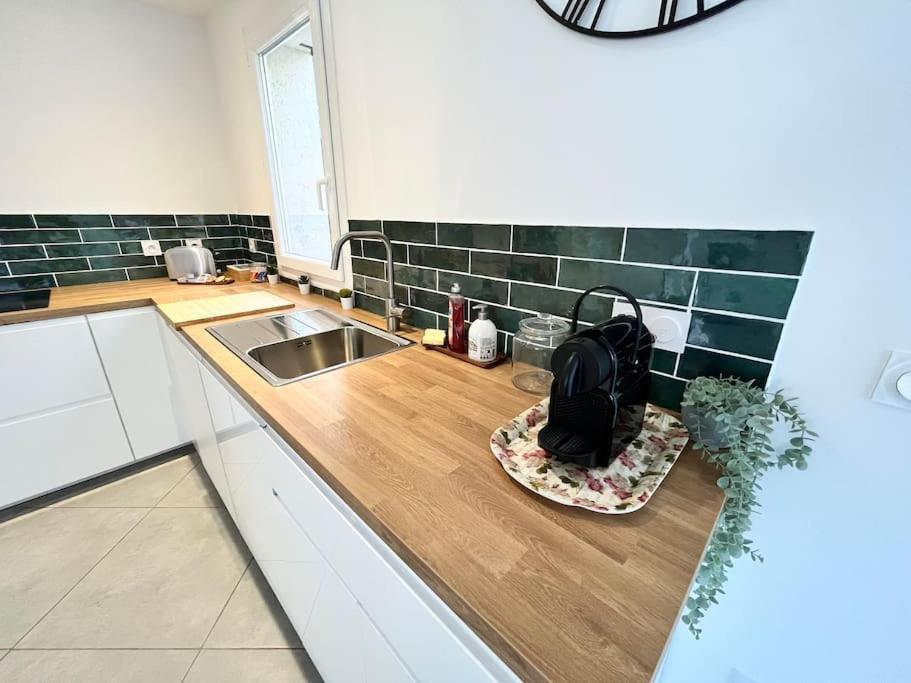 Victoria #8 Persons #3 Bedrooms #terrace # Garage - Calm And Clim